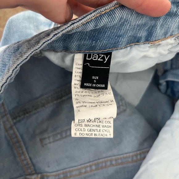 Jeans - Picture 8 of 8